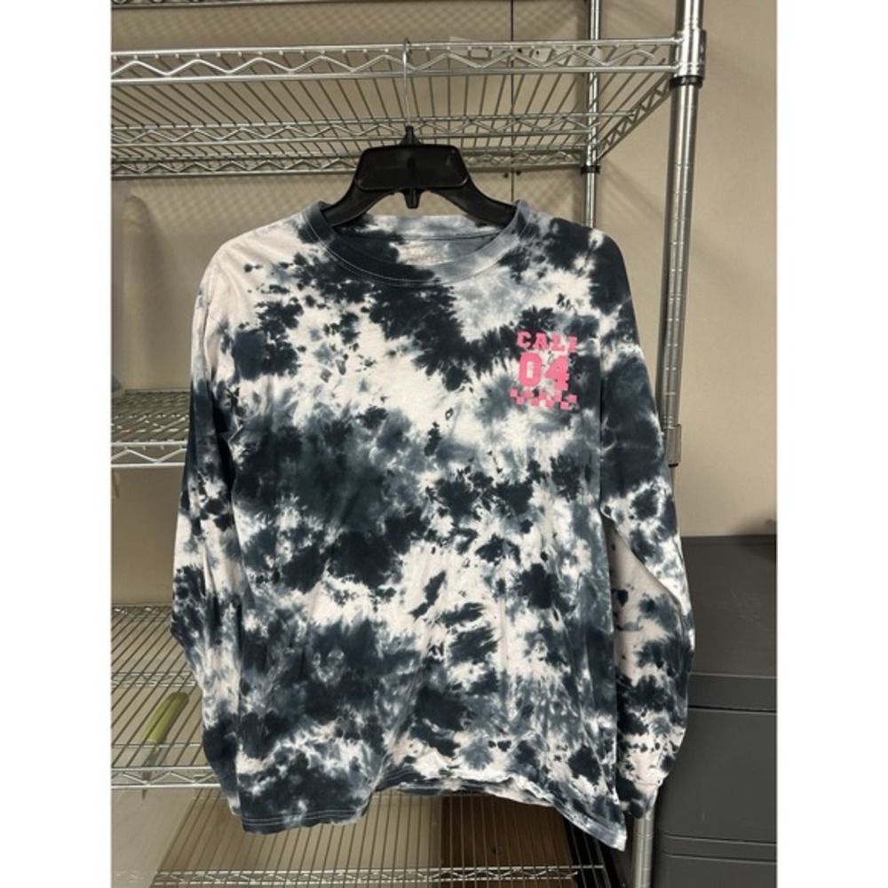 Flirtitude Long Sleeve Shirt Cali 04 Blue and White Tie Dye preowned Size medium